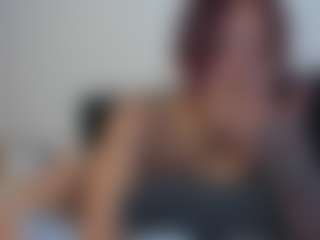 Live cam show with melanie-rouxs - Blowjob on madthumbs