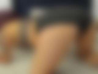 melanie-rouxs's Live Sex Cam Show