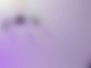 melanie-rouxs MILF webcam performer live streaming