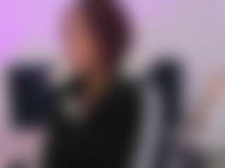 melanie-rouxs MILF webcam performer live streaming