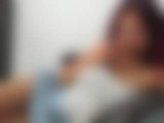 Live cam show with melanie-rouxs - Spank Red Hair on eurowanks.com