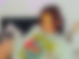 melanie-rouxs MILF webcam performer live streaming