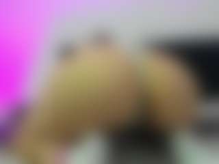 Live cam show with melanie-rouxs - Colombia Young Adult on luckytryst.com