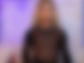 Live cam show with MELODYHANTZ - Mature on livesuperchat.net