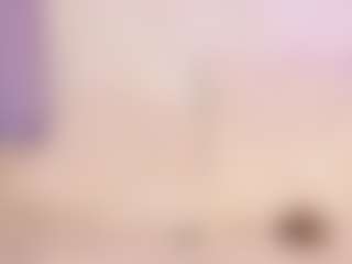 Live cam show with MELODYHANTZ - Bbc on Camsoda