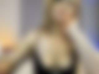 Live cam show with Monika-peach2 - Middle Aged on boobsie.com