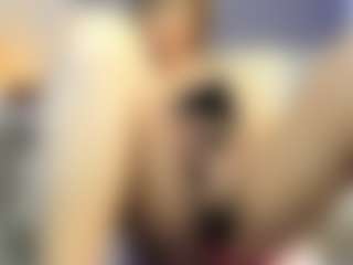 Live cam show with Monika-peach2 - Middle Aged on Camsoda