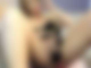 Live cam show with Monika-peach2 - MILF on SxyPornLive
