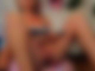 Monika-peach2's Live Sex Cam Show