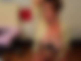 Live cam show with Monika-peach2 - Green Eyes on galaxygirlnitro.com