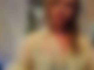 Live cam show with Monika-peach2 - Middle Aged on fuklive.com