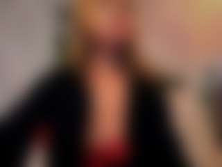 Live cam show with Monika-peach2 - Middle Aged on hotwifechat.live