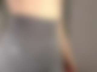 RossieFontecchio's Live Sex Cam Show