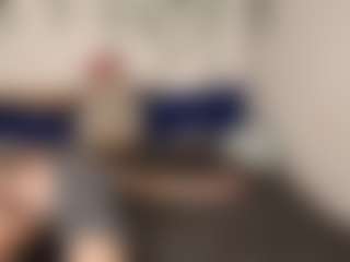 RossieFontecchio's Live Sex Cam Show