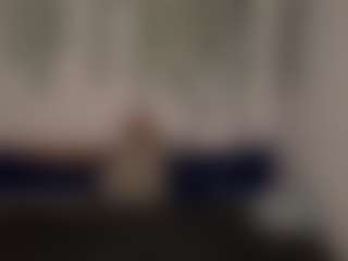 Live cam show with RossieFontecchio - College on Camsoda Late Night