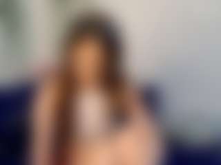 Live cam show with RossieFontecchio - Student on Hubzter Live