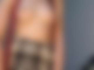RossieFontecchio's Live Sex Cam Show