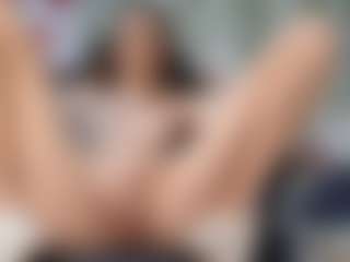 RossieFontecchio's Live Sex Cam Show
