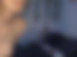 RossieFontecchio's Live Sex Cam Show
