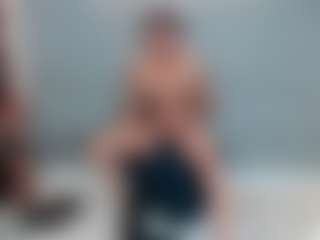Live cam show with Ana-Dior - Smoking on Hubzter Live
