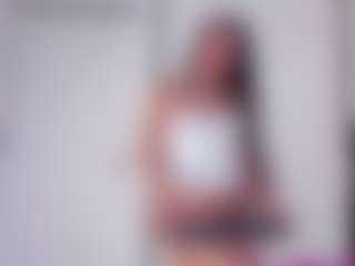 Live cam show with April Grey - Latina on SquirtSoMuch | colombia