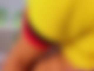 Live cam show with April Grey - Colombia on luckytryst.com