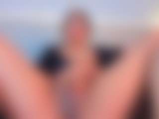 April Grey's Live Sex Cam Show
