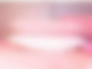 Live cam show with April Grey - Brown Hair on Uber Horny