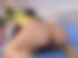 Live cam show with April Grey - Latina Petite on numayanayam.club | colombia
