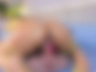 April Grey's Live Sex Cam Show