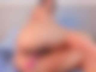 Live cam show with April Grey - Cute on Nude Chat * 1 On 1 Webcam Sex * Live Cam Show