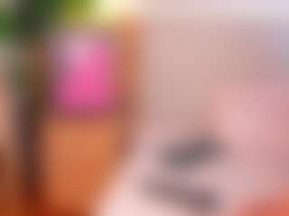 Live cam show with April Grey - Teen (18+) on Camversity