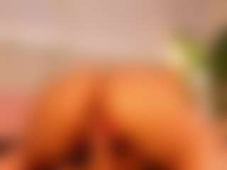 Live cam show with April Grey - Skinny on Mixed Magazine Live