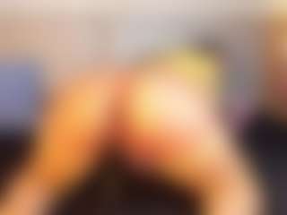 April Grey's Live Sex Cam Show