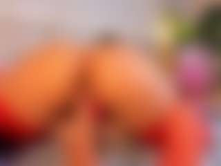Live cam show with April Grey - Deepthroat on live18s.com