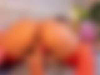 Live cam show with April Grey - Small Tits on Lustler