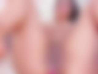 Live cam show with April Grey - Colombia Young Adult on CamSodaAdn