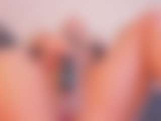 Live cam show with April Grey - Latina on boobsie.com | colombia