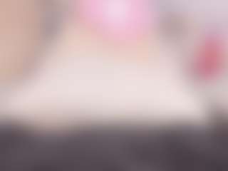 Live cam show with April Grey - Average on CamwithHer