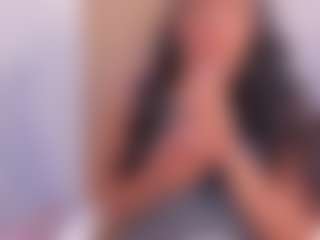 Live cam show with April Grey - Petite on CamSodaAdn