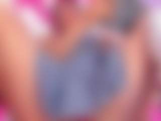 Live cam show with April Grey - Anal Brown Hair on Camsoda