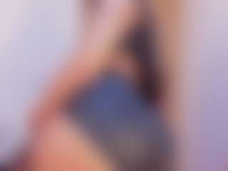 Live cam show with April Grey - Sph on Camsoda