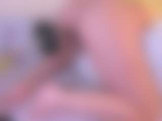 Live cam show with April Grey - Colombia on slutload