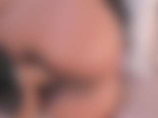Live cam show with April Grey - Average on Nude Chat * 1 On 1 Webcam Sex * Live Cam Show