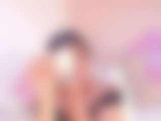 Live cam show with April Grey - Colombia on Dolls Live