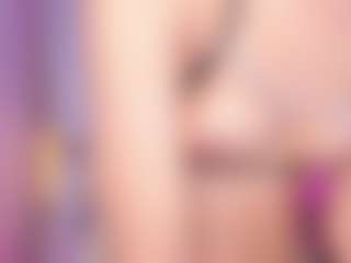 Live cam show with AriiannaVega - Bikini on SmokeAndPoke