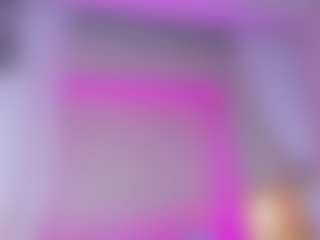 Live cam show with AriiannaVega - Facial Piercings on AdultVida.com