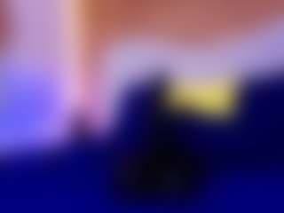 aurora-mr's Live Sex Cam Show