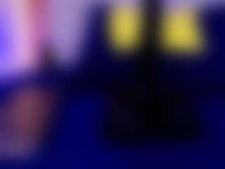 aurora-mr MILF webcam performer live streaming