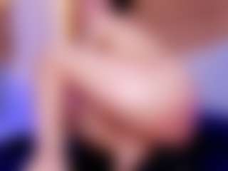 aurora-mr MILF webcam performer live streaming